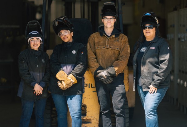  Jasmin Hernandez, Jocelyn Uribe, Liam Mcgeath, and Andrea Jarvis.